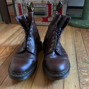 Dr. Marten’s Made In England 1460 w/ jagged sole